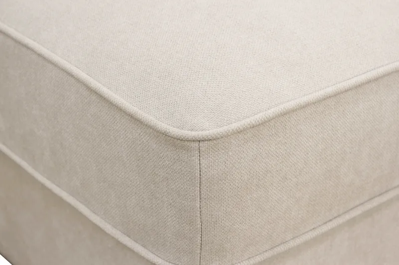 Rossita Fotpall i tyg - Beige - Möbler - Vardagsrum - Stolar & sittmöbler - Pallar - Fotpall