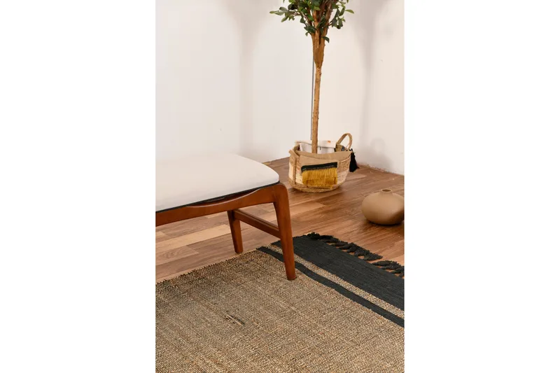 Touch Sittpall 120 cm - Valnöt/Cream - Möbler - Vardagsrum - Stolar & sittmöbler - Pallar - Fotpall