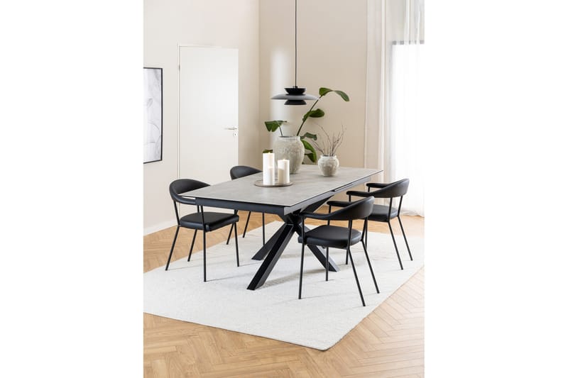 Sardo Karmstol - Svart - Möbler - Vardagsrum - Stolar & sittmöbler - Karmstolar