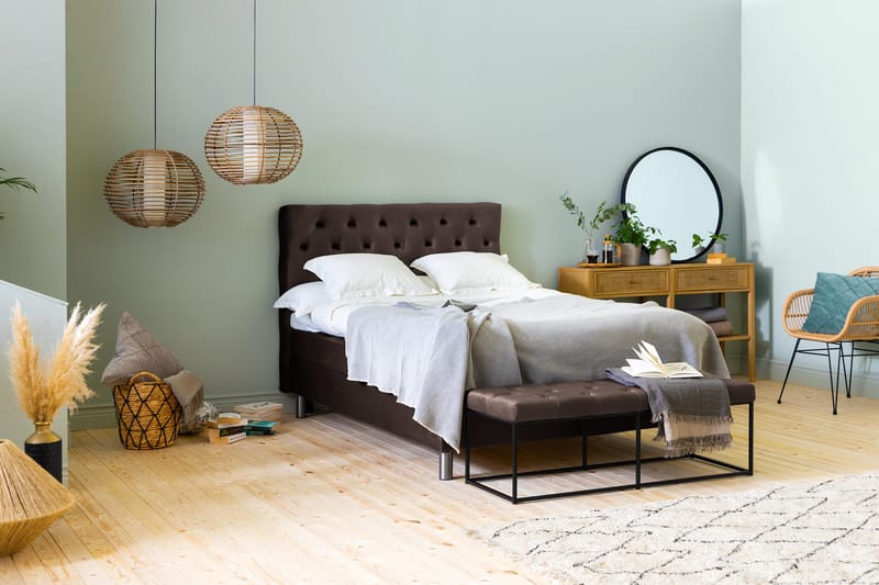 Ella Sittbänk 120cm Djuphäftad - Brun/Sammet - Möbler - Vardagsrum - Stolar & sittmöbler - Sittbänk