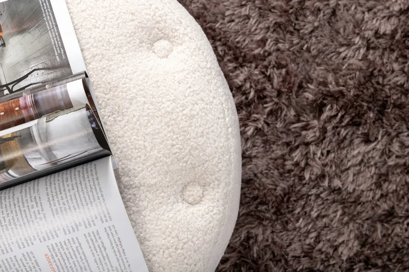 Benjamin Sittpuff - Benvit - Möbler - Vardagsrum - Stolar & sittmöbler - Sittpuff