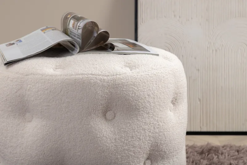 Benjamin Sittpuff - Benvit - Möbler - Vardagsrum - Stolar & sittmöbler - Sittpuff