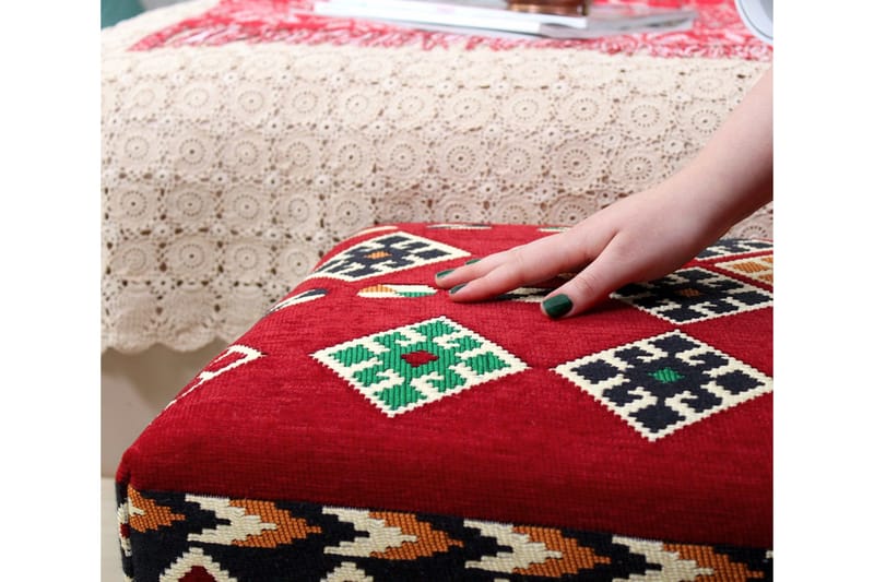 Crossett Sittpuff 91 cm - Röd - Möbler - Vardagsrum - Stolar & sittmöbler - Sittpuff