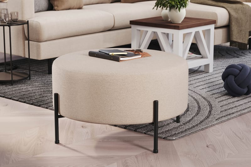 Menard Compact Sittpuff Rund 70 cm - Beige - Möbler - Vardagsrum - Stolar & sittmöbler - Sittpuff