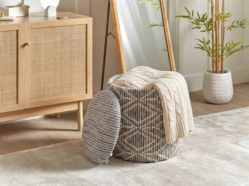 Veron Rund sittpuff med förvaring i ulltyg - grå och gräddfärgad - Möbler - Vardagsrum - Stolar & sittmöbler - Sittpuff