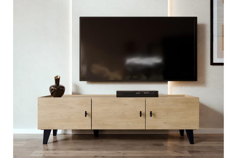 Betsi Tv-bänk 151x40 cm - 0 - Möbler - Vardagsrum - Tv-möbler & mediamöbler - Tv-bänkar