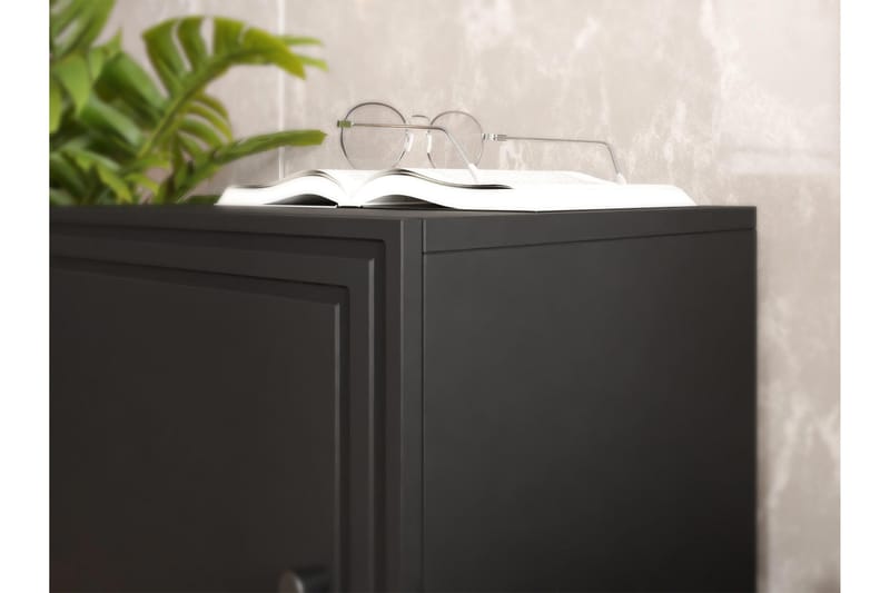 Laholm Tv-bänk 151 cm - Svart - Möbler - Vardagsrum - Tv-möbler & mediamöbler - Tv-bänkar