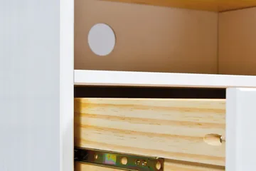 Livesey TV-bänk 180 cm - Vit/Brun - Möbler - Vardagsrum - Tv-möbler & mediamöbler - Tv-bänkar