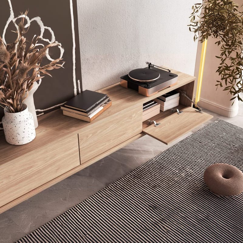 Vägghängd TV-bänk Frida 3 luckor upp - Oljad Ek - Möbler - Vardagsrum - Tv-möbler & mediamöbler - Tv-bänkar