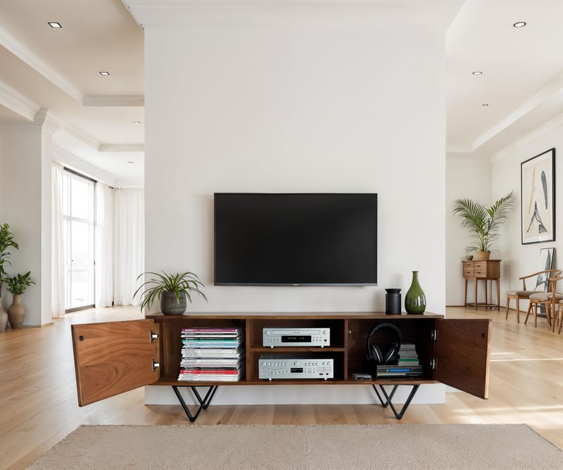 Venlor TV-bänk 150x56x35 cm i massivt sheeshamträ med vit stenlook - Vit - Möbler - Vardagsrum - Tv-möbler & mediamöbler - Tv-bänkar