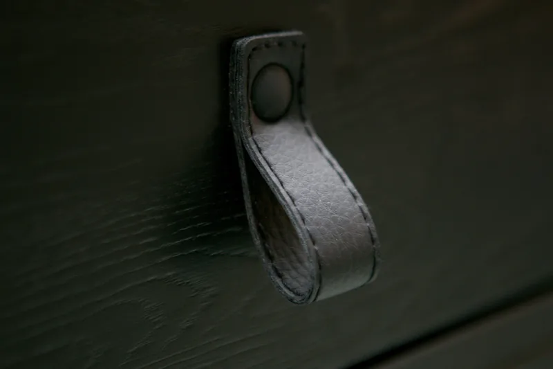 Atila Avlastningsbord 140 cm - Svart Ek - Möbler - Vardagsrum - Soffbord & vardagsrumsbord - Avlastningsbord & konsolbord