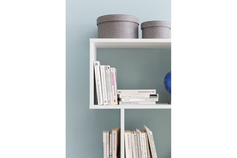 Bokhylla Wohnling Elegant med 6 förskjutna förvaringshyllor - Förvaring - Hyllor - Bokhylla