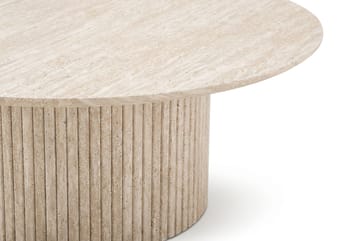 Kopparbo Runt Soffbord 85 cm med Travertinutseende, Ribbad Pelarfot och Tunn Bordsskiva - Beige - Möbler - Vardagsrum - Soffbord & vardagsrumsbord - Soffbord