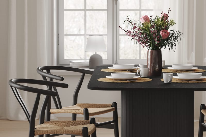 Kopparbo Matbord 180-240 cm Förlängningsbart - Svart trä - Möbler - Matplats - Matbord & köksbord