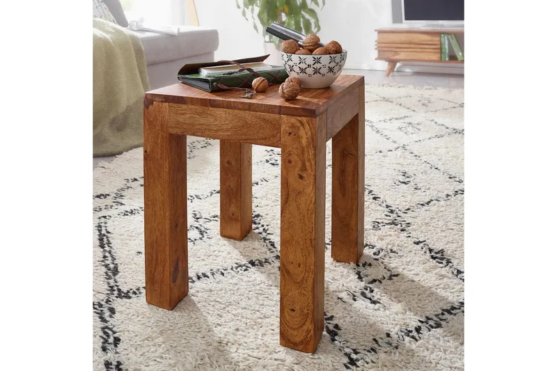 Sido bord Wohnling massivt trä 35x35cm med träben, lantlig stil Rosenträ - Rosenträ - Möbler - Vardagsrum - Soffbord & vardagsrumsbord - Brickbord