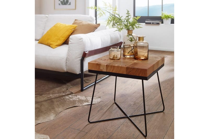 Sido bord Wohnling Massivt trä Blockstil Pulverlackerad metallram Industriell - Möbler - Vardagsrum - Soffbord & vardagsrumsbord - Brickbord