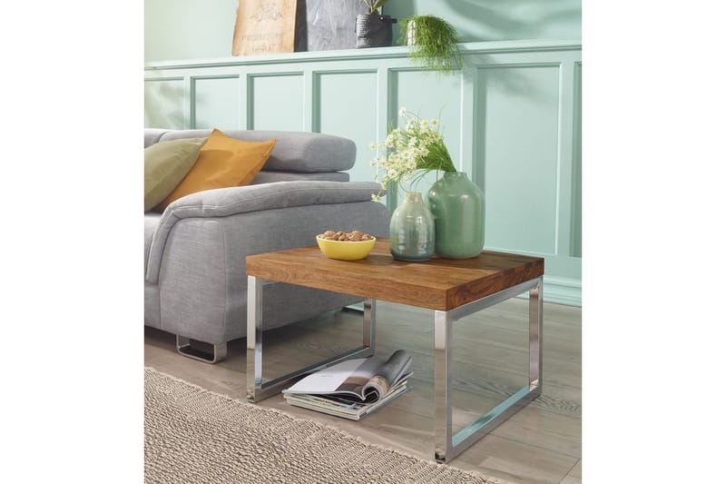 Sido bord Wohnling massivt trä, kvadratisk med metallkromben, herrgårdsstil 60x60 cm - 60x60 cm - Möbler - Vardagsrum - Soffbord & vardagsrumsbord - Brickbord