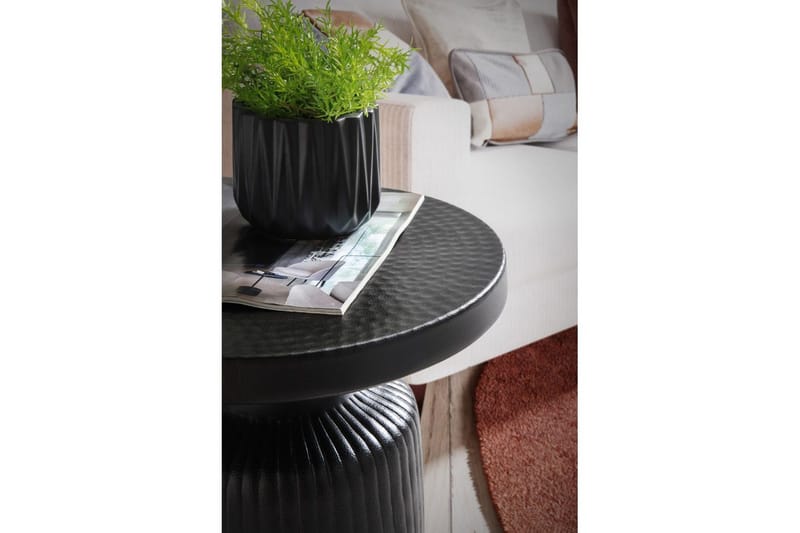 Sido bord Wohnling Metall Rund 40 cm Svart Hamrad Look Industriell - Möbler - Vardagsrum - Soffbord & vardagsrumsbord - Brickbord