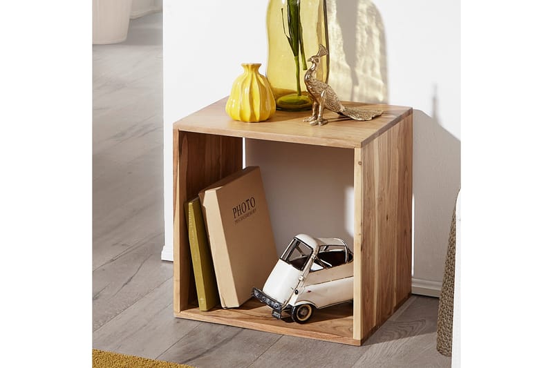 Dellett Sidobord 44 cm - Trä/natur - Möbler - Vardagsrum - Soffbord & vardagsrumsbord - Sidobord & lampbord