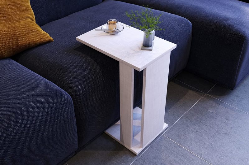 Mellberg Sidobord - Vit - Möbler - Vardagsrum - Soffbord & vardagsrumsbord - Sidobord & lampbord