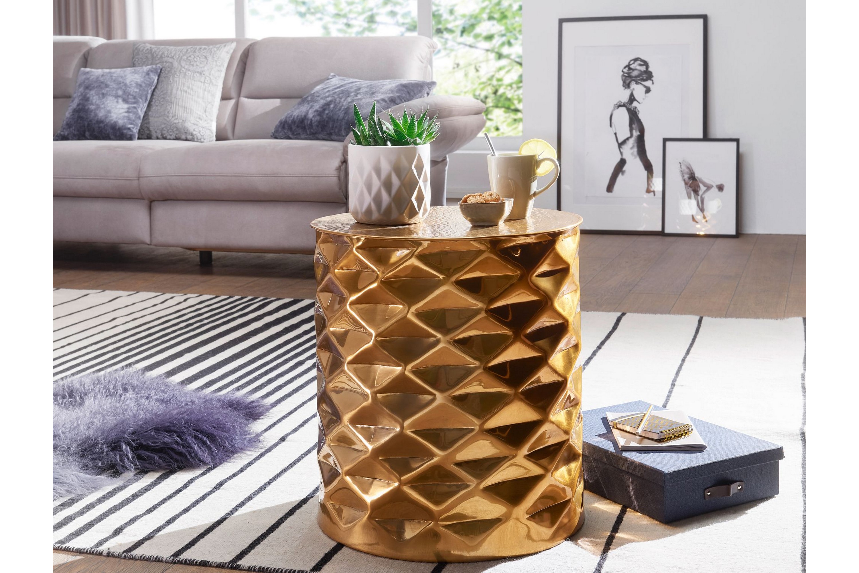 jarlen soffbord 44 cm runt guld -