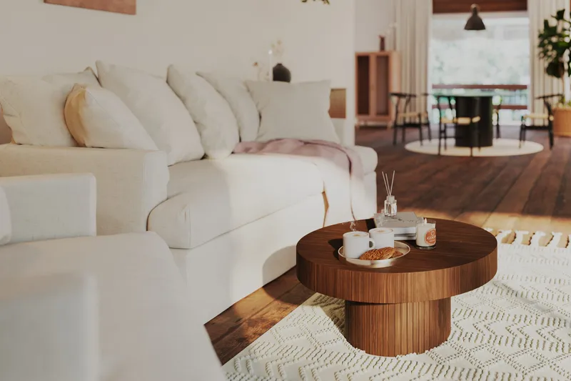 Kopparbo Soffbord 75 cm Runt Valnöt - Mörkbrunt valnötsträ - Möbler - Vardagsrum - Soffbord & vardagsrumsbord - Soffbord