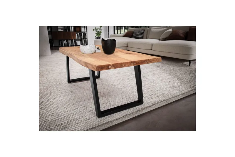 Soffbord Wohnling 120 cm massivt trä träd kant rektangulärt lantligt hus Svart, vinklade löpare - Svart, vinklade löpare - Möbler - Vardagsrum - Soffbord & vardagsrumsbord - Soffbord