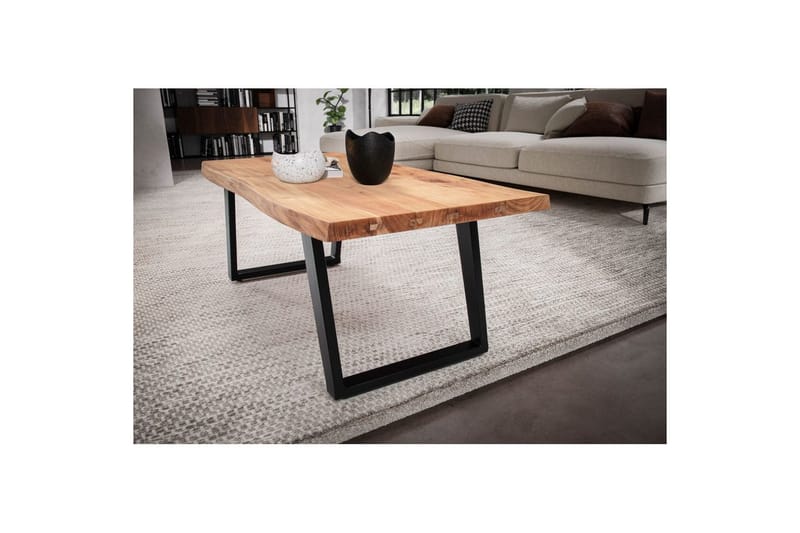 Soffbord Wohnling 120 cm massivt trä träd kant rektangulärt lantligt hus Svart, vinklade löpare - Svart, vinklade löpare - Möbler - Vardagsrum - Soffbord & vardagsrumsbord - Soffbord