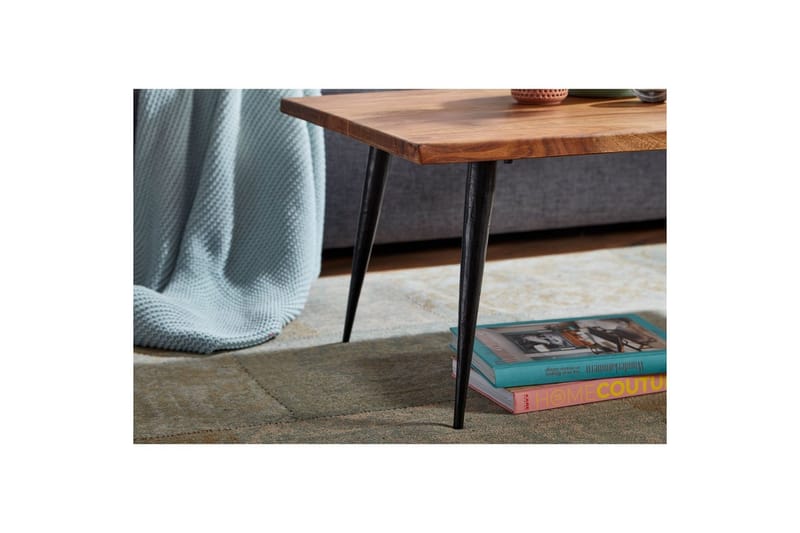 Soffbord Wohnling Massiv träkantskurva med nålformade metallben, lantlig stil - Möbler - Vardagsrum - Soffbord & vardagsrumsbord - Soffbord