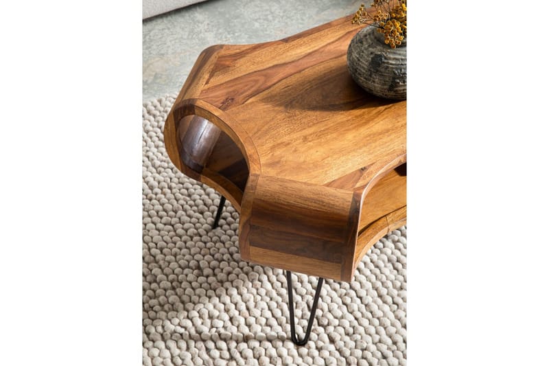 Soffbord Wohnling Massivt trä med lagringsutrymme och industriella metallben i lantlig stil - Möbler - Vardagsrum - Soffbord & vardagsrumsbord - Soffbord