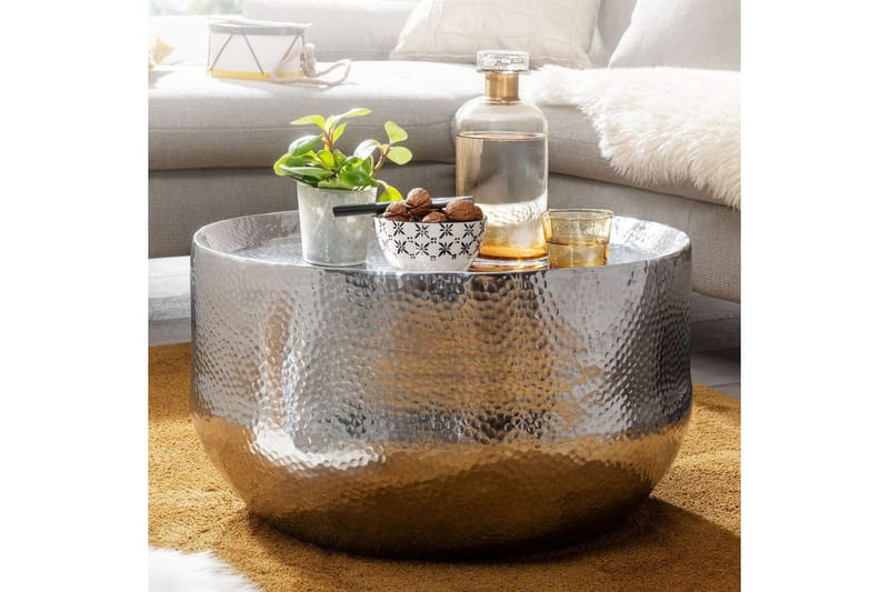 Soffbord Wohnling rund metall 60 cm hamrat utseende, orientalisk stil Silver - Silver - Möbler - Vardagsrum - Soffbord & vardagsrumsbord - Soffbord
