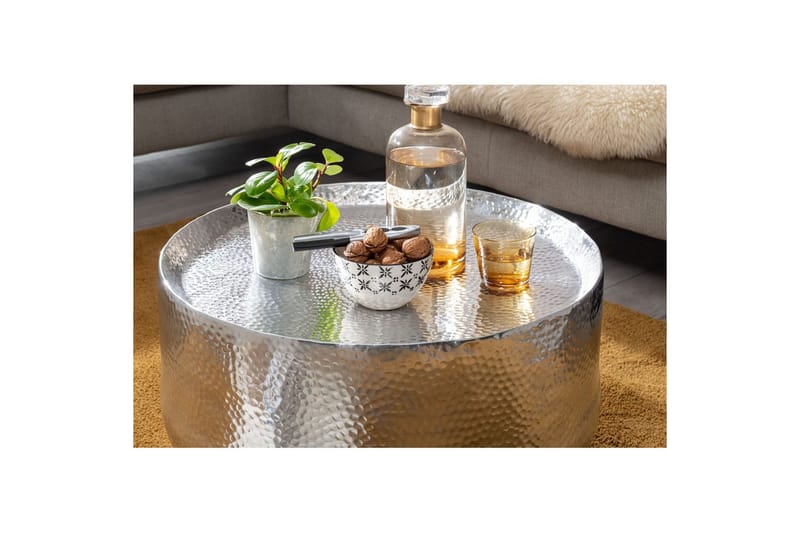 Soffbord Wohnling rund metall 60 cm hamrat utseende, orientalisk stil Silver - Silver - Möbler - Vardagsrum - Soffbord & vardagsrumsbord - Soffbord