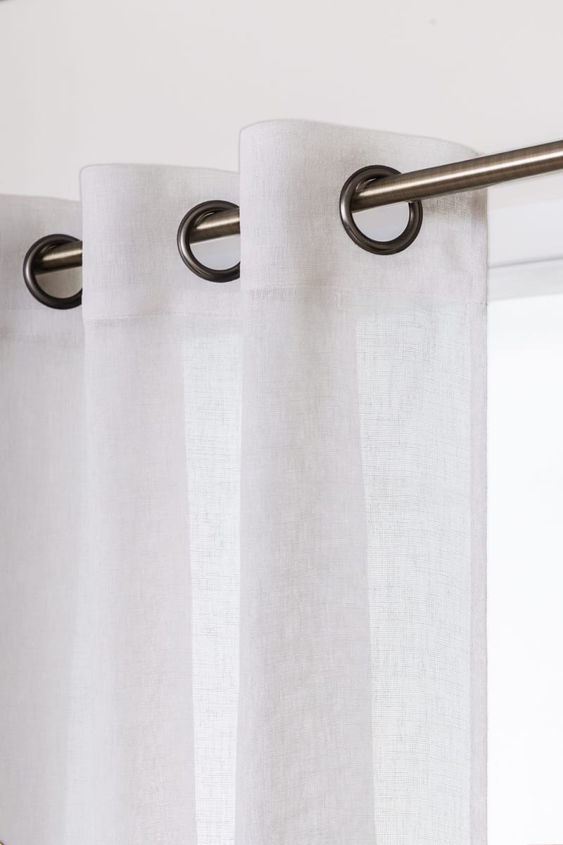 Gardin Felicia 140x240 cm - White - Textilier & mattor - Gardiner & gardinupphängning