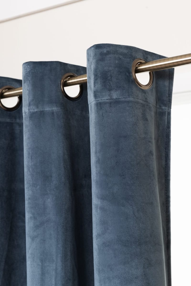 Gardin Saga 140x240 cm - Indigo Blue - Textilier & mattor - Gardiner & gardinupphängning