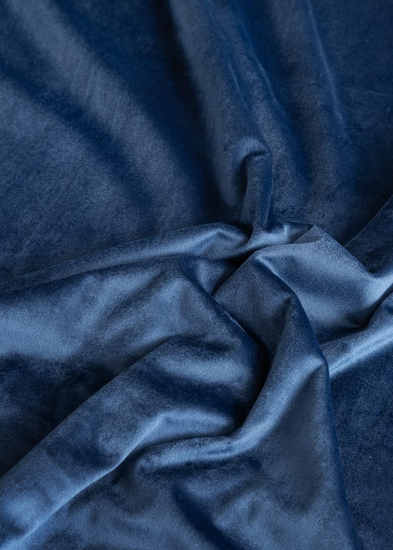 Gardin Saga 140x240 cm - Royal Blue - Textilier & mattor - Gardiner & gardinupphängning