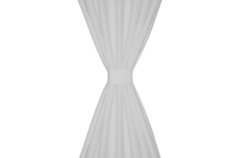 2-pack gardiner med öglor i vit microsatin 140x175 cm - Textilier & mattor - Gardiner & gardinupphängning