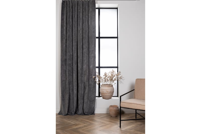 Elma Gardin 140x240 cm - Black - Textilier & mattor - Gardiner & gardinupphängning - Gardinlängd - Kanallängd