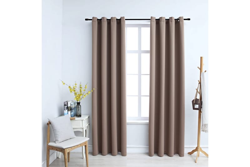 Mörkläggningsgardiner med metallringar 2 st taupe 140x245 cm - Textilier & mattor - Gardiner & gardinupphängning