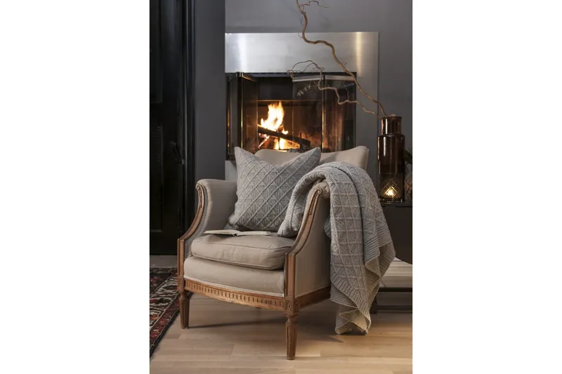 Hennie Kudde - Ecru - Textilier & mattor - Kuddar & plädar - Filtar & plädar