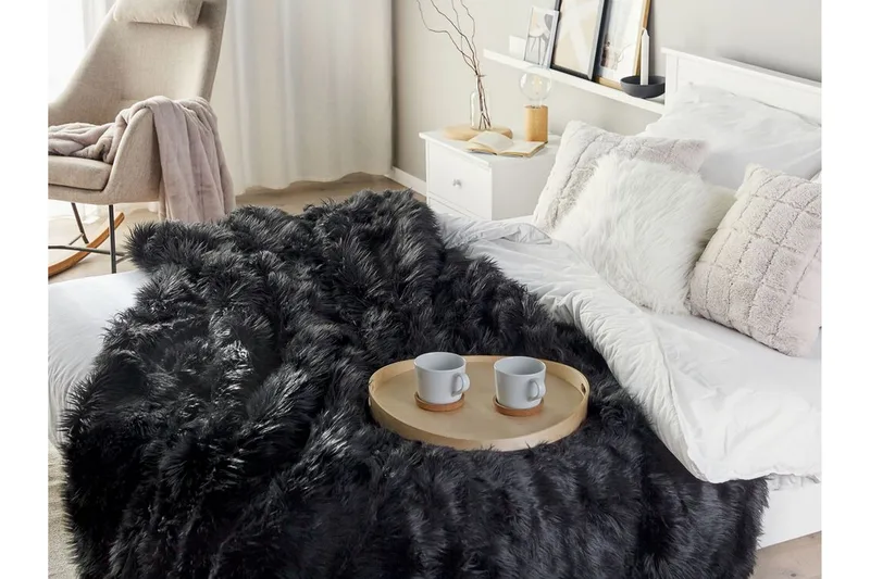 Pläd 200 x 220 cm svart DELICE - Svart - Textilier & mattor - Kuddar & plädar - Filtar & plädar