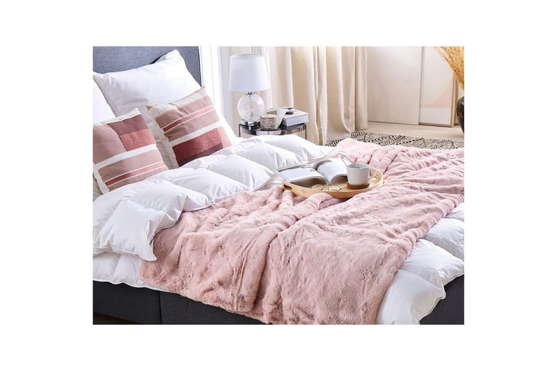 Pläd Chaab Rosa, 200x220 cm - Rosa, 200x220 cm - Textilier & mattor - Kuddar & plädar - Filtar & plädar
