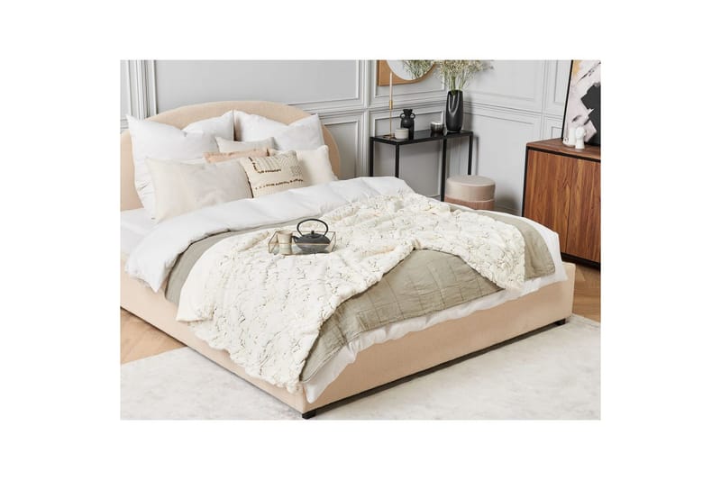 Pläd Godavari Beige/guld, 130x180 cm - Beige/guld, 130x180 cm - Textilier & mattor - Kuddar & plädar - Filtar & plädar