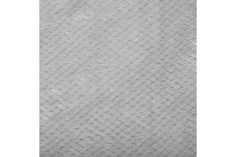 Pläd Saitler Grå, 200x220 cm - Grå, 200x220 cm - Textilier & mattor - Kuddar & plädar - Filtar & plädar