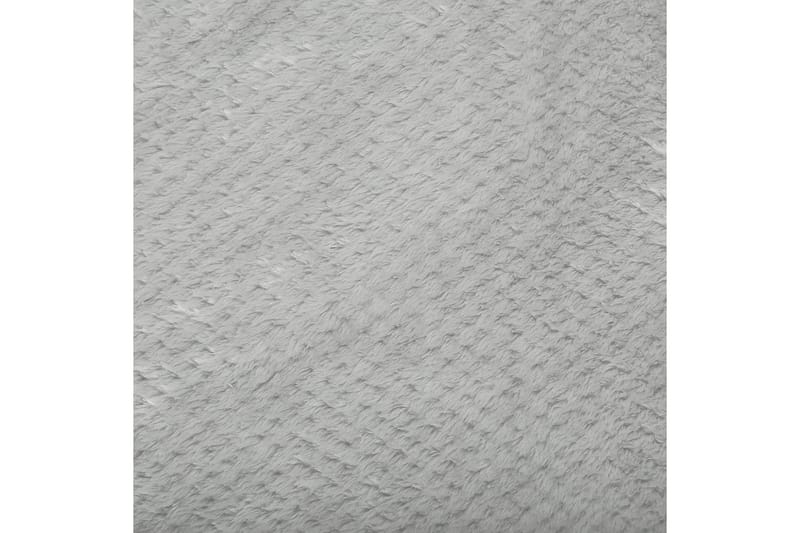Pläd Saitler Grå, 200x220 cm - Grå, 200x220 cm - Textilier & mattor - Kuddar & plädar - Filtar & plädar
