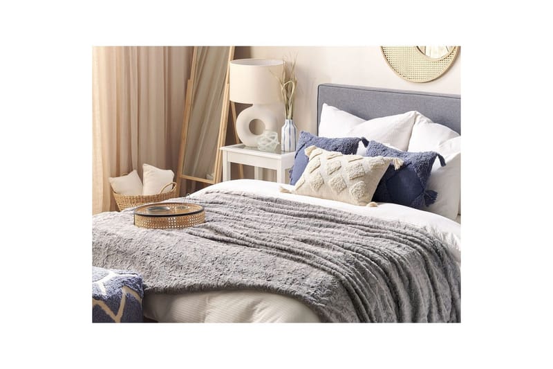 Pläd Saraswati 200x220 cm - 200x220 cm - Textilier & mattor - Kuddar & plädar - Filtar & plädar