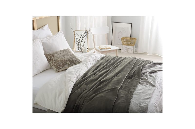 Pläd Terke Grå - Grå - Textilier & mattor - Kuddar & plädar - Filtar & plädar