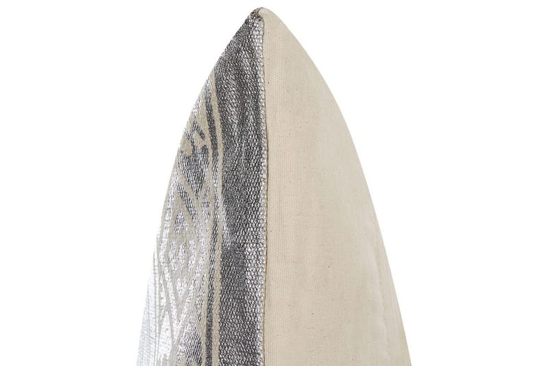 Prydnadskuddar Oujda set om 2 Silver - Silver - Textilier & mattor - Kuddar & plädar - Utomhuskudde