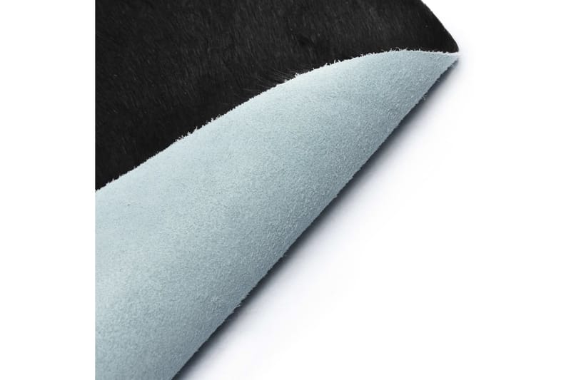Matta äkta kohud svart och vit 150x170 cm - Svart - Koskinn - Fällar & skinnmattor