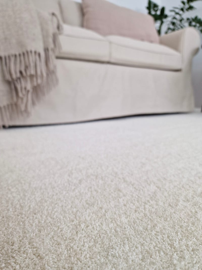 Feel Ryamatta 160x230 - Vit - Textilier & mattor - Mattor - Modern matta - Ryamattor