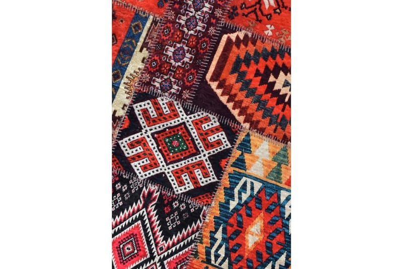 Chilai Matta 150x230 cm - Multifärgad - Textilier & mattor - Mattor - Modern matta - Friezemattor